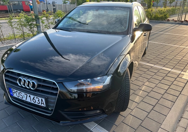 Audi A4 cena 39900 przebieg: 305000, rok produkcji 2013 z Pleszew małe 92